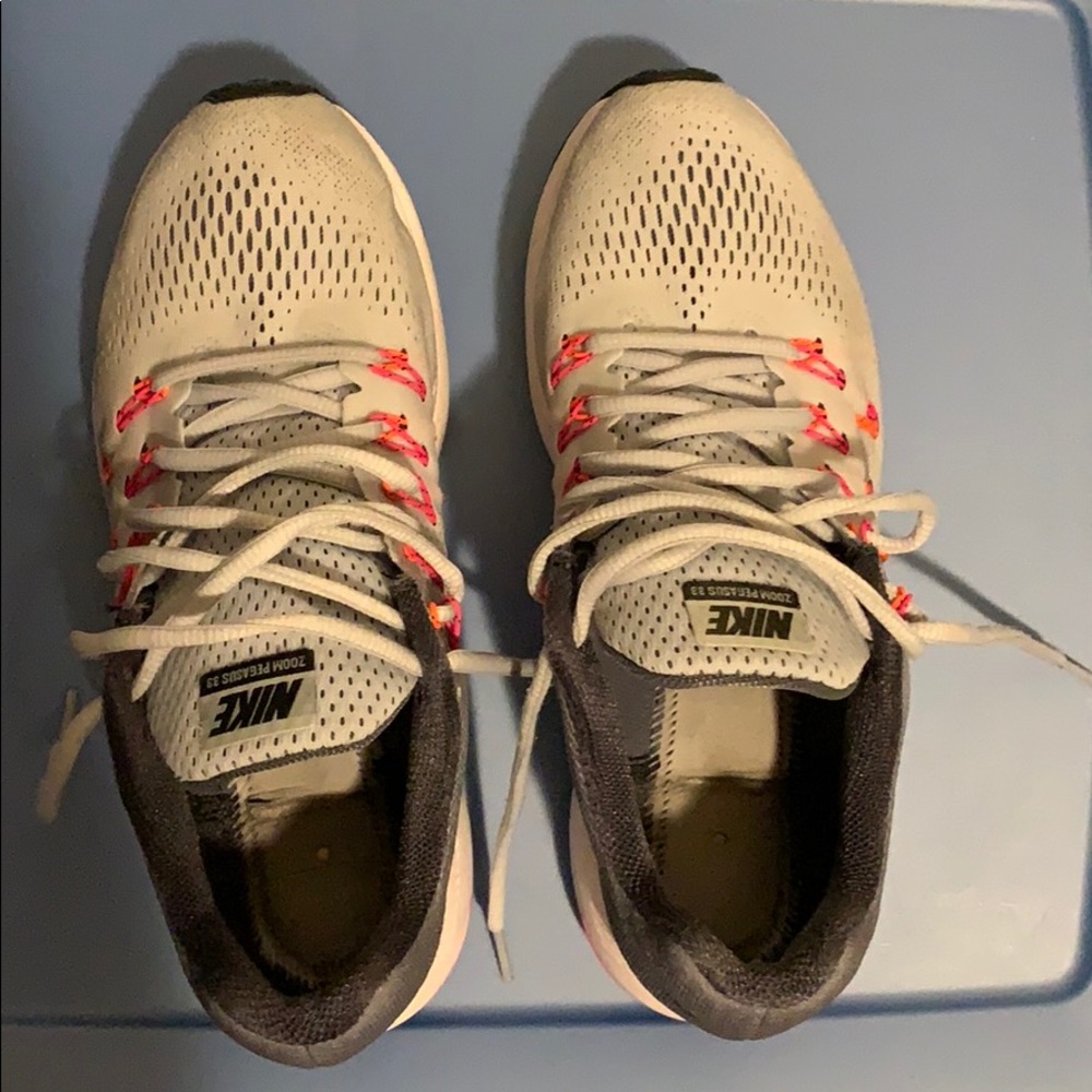 Nine Zoom Pegasus 33